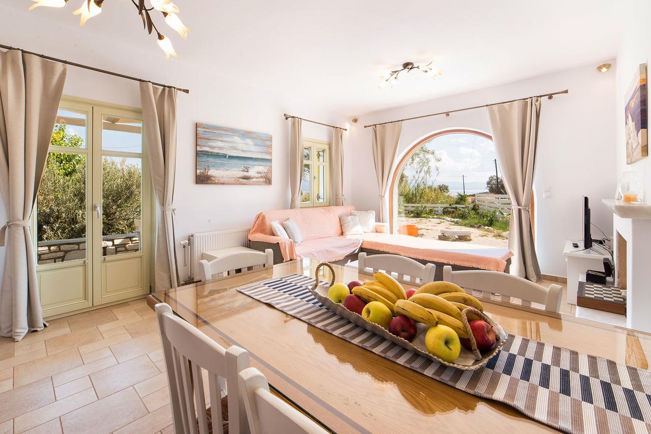Villa San Dimitrio House On The Beach Logaras Exteriör bild